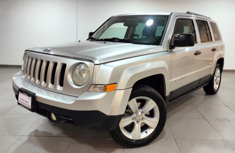 Jeep Patriot VUD BASE TA 2013